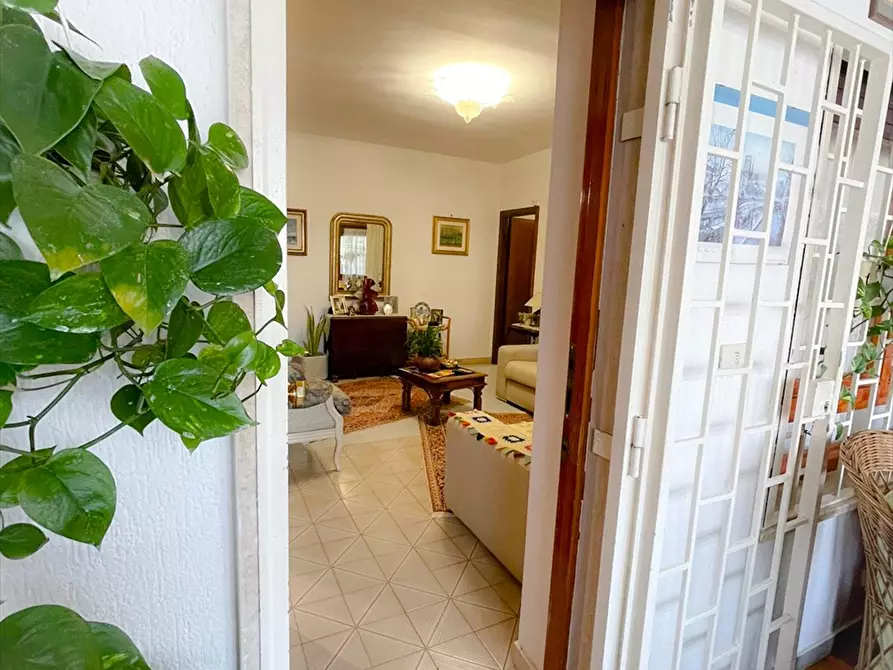 Immagine 9 di Villetta a schiera in vendita  in via delle Pratoline 19 a Anzio