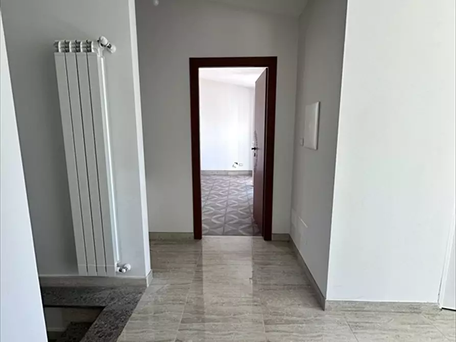 Immagine 14 di Villa in vendita  in via odino a Anzio