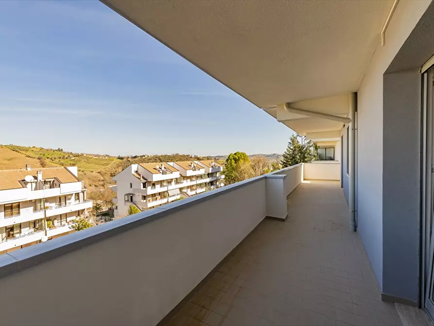 Immagine 21 di Appartamento in vendita  in Via G. Verdi a Chieti