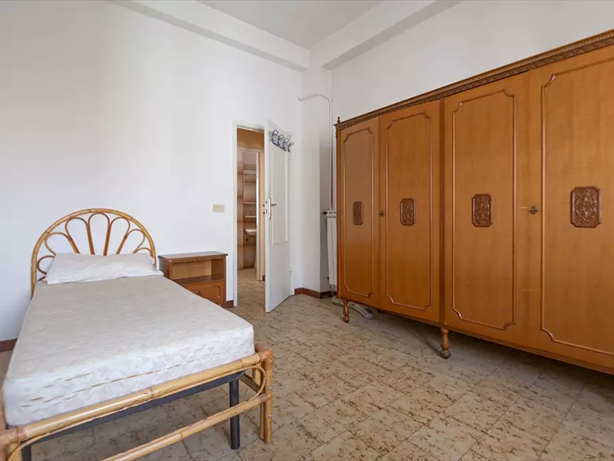 Immagine 8 di Appartamento in vendita  in VIA PESCASSEROLI 1 a Chieti