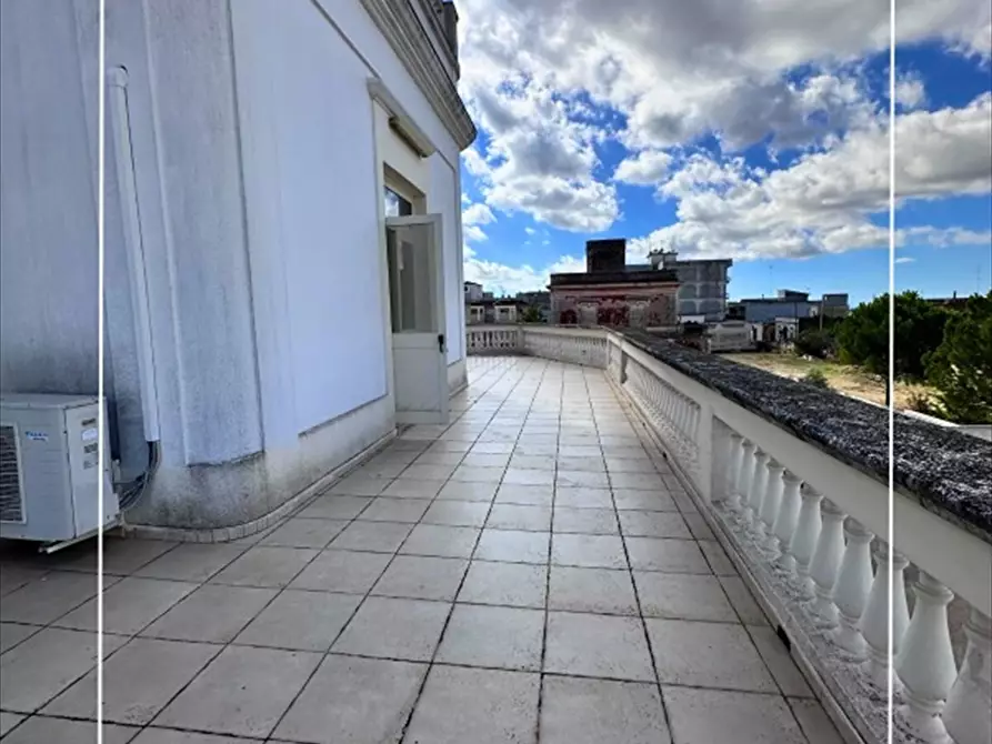 Immagine 2 di Villa in vendita  in VIA VITTORIO EMANUELE N. 144 a Statte