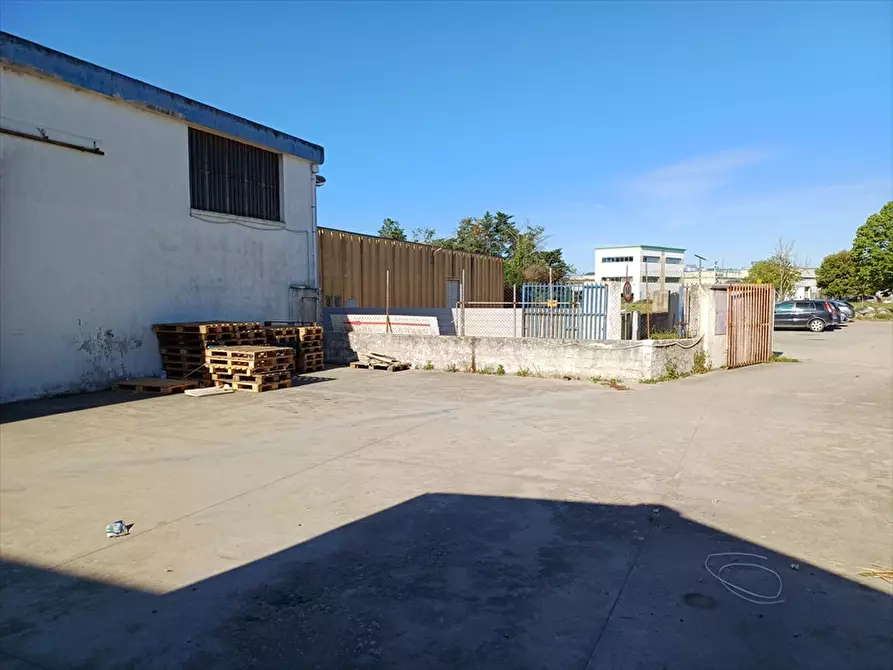 Immagine 10 di Capannone industriale in vendita  in Località Predda Niedda Strada 25 a Sassari