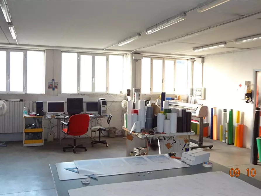 Immagine 11 di Capannone industriale in vendita  in Via Po a San Giovanni Teatino