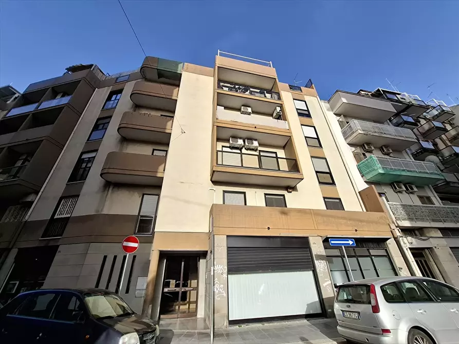 Immagine 1 di Appartamento in vendita  in Via Michele Mirenghi, 51 a Bari