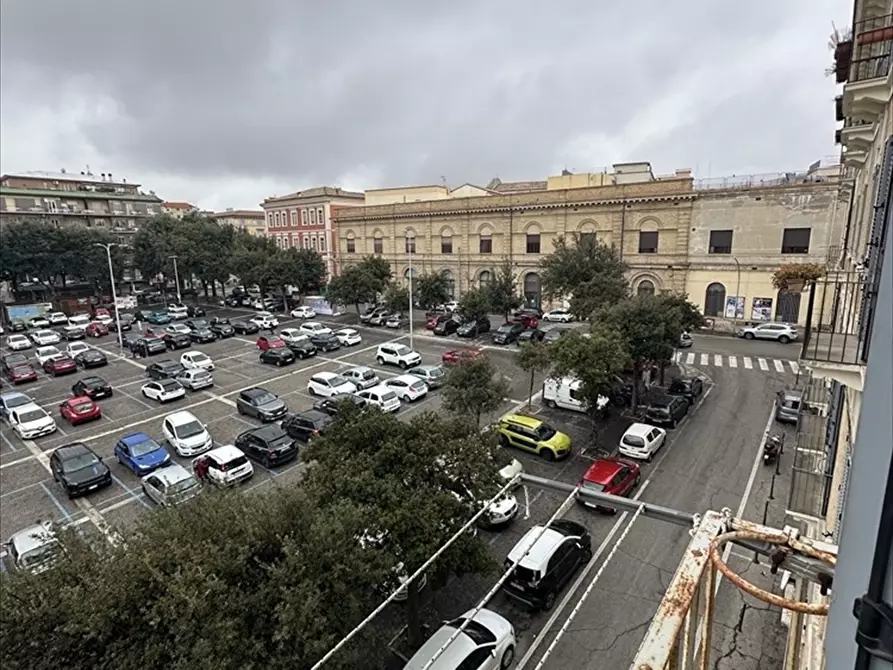 Immagine 5 di Appartamento in vendita  in Piazza Giuseppe Garibaldi 14 a Chieti