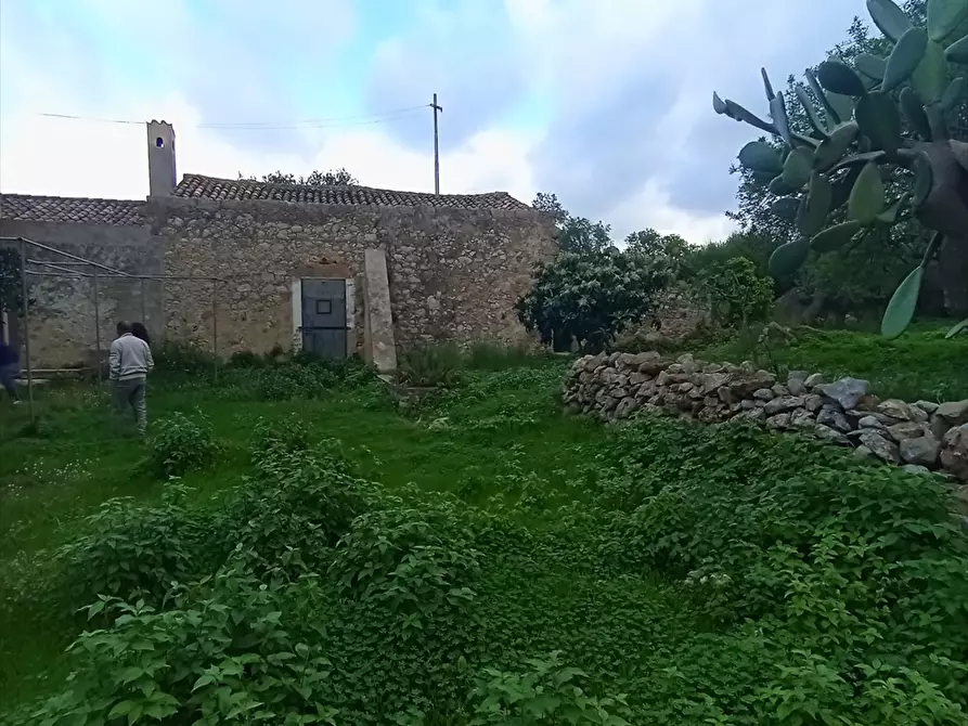 Immagine 18 di Rustico / casale in vendita  a Custonaci