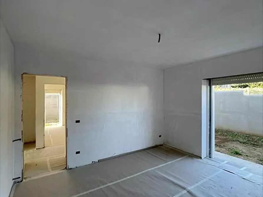 Immagine 15 di Villa in vendita  in Via del Miglioramento  a Anzio