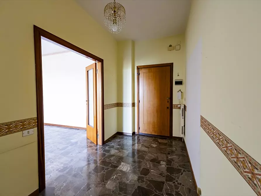 Immagine 14 di Appartamento in vendita  in Via Salomone a Chieti