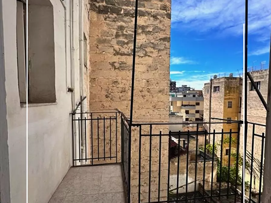 Immagine 5 di Appartamento in vendita  in via cesare battisti 376 a Taranto
