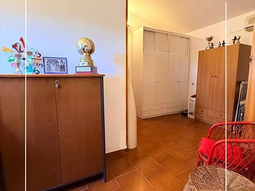 Immagine 22 di Villa in vendita  in via delfini 13 a Taranto
