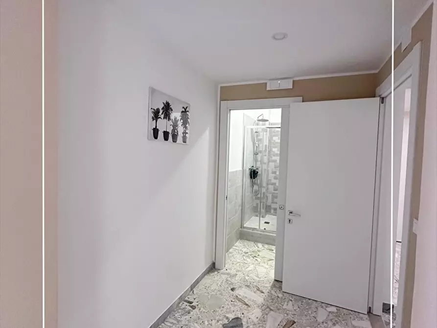 Immagine 11 di Appartamento in affitto  in via cagliari n. 15 a Taranto