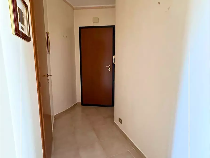 Immagine 8 di Appartamento in vendita  in piazza pertini 19 a Taranto