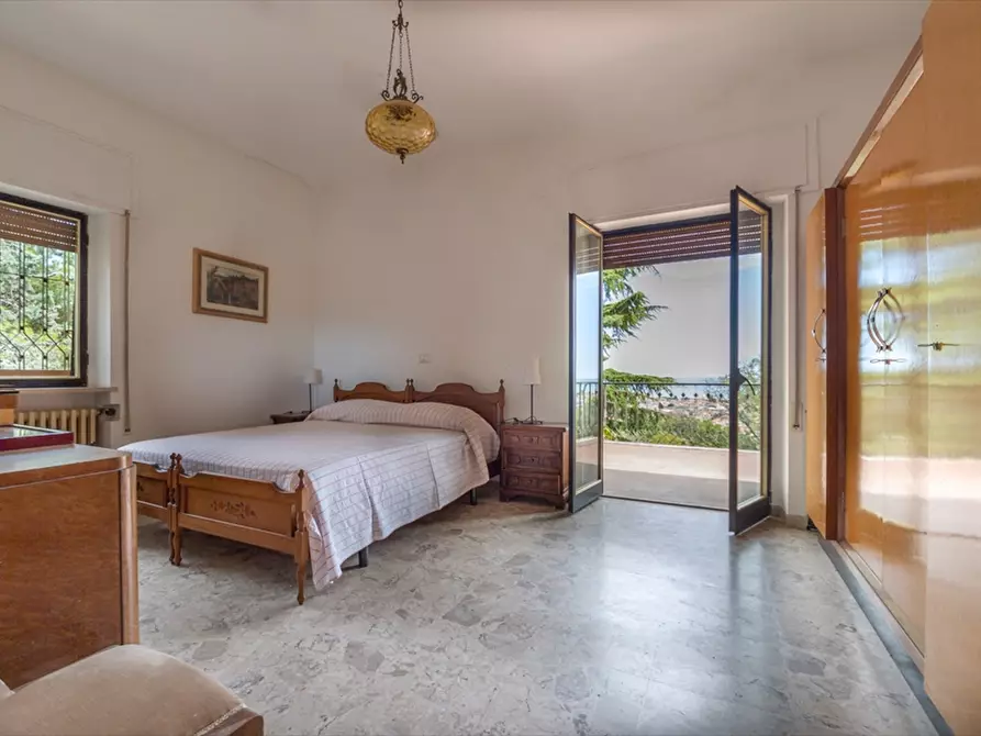 Immagine 11 di Villa in vendita  in VIA  ENZO FERRARI 47 a Tortoreto