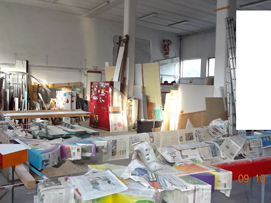 Immagine 13 di Capannone industriale in vendita  in Via Po a San Giovanni Teatino