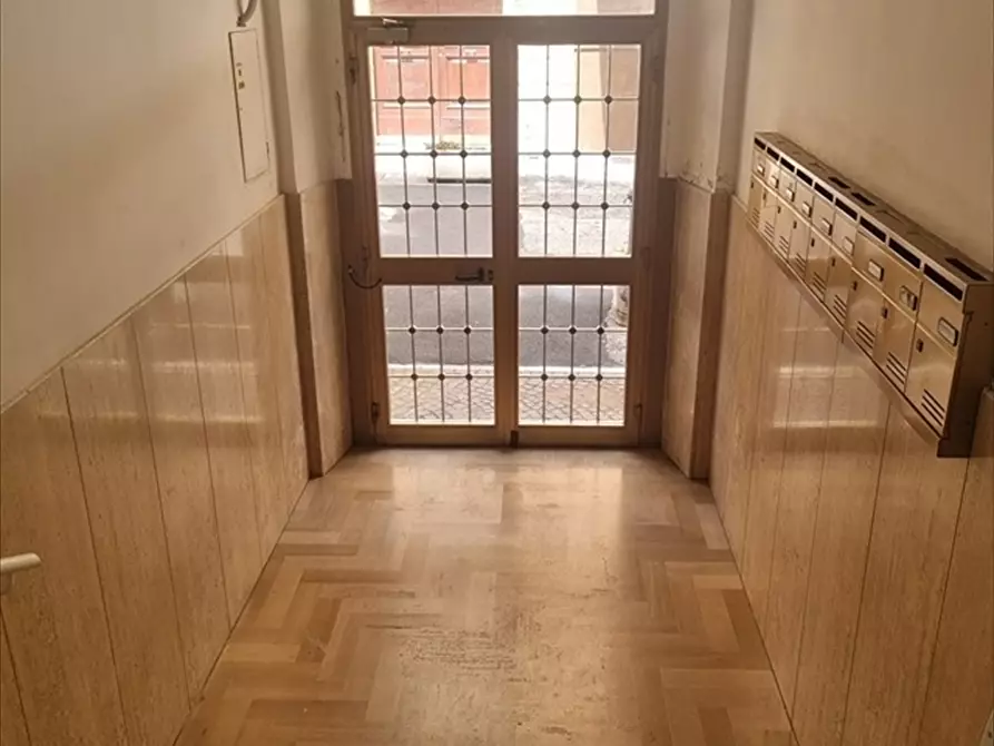 Immagine 2 di Appartamento in vendita  in Via xx settembre a Anzio