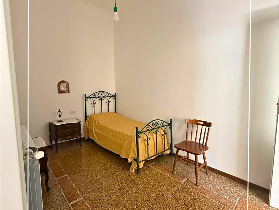 Immagine 13 di Appartamento in affitto  in via giusti 22 a Taranto