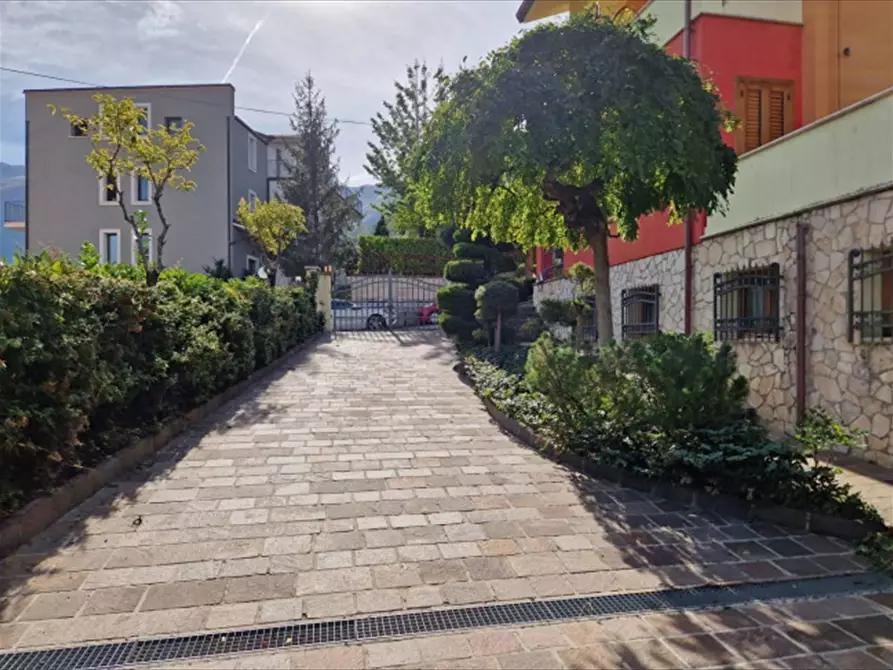 Immagine 27 di Villa in vendita  in Contrada Santone a Isola Del Gran Sasso D'italia