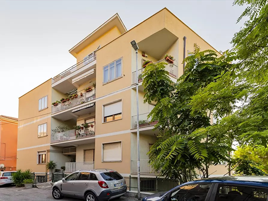 Immagine 1 di Appartamento in vendita  in CHIETI Via Simone da Chieti n.2  a Chieti