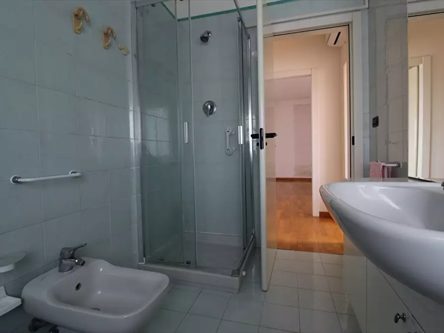 Immagine 27 di Appartamento in vendita  in Corso Acqui a Alessandria