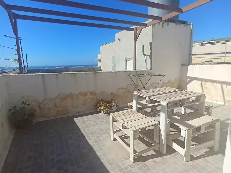 Immagine 1 di Appartamento in vendita  in via ruggero di lauria  a Trapani