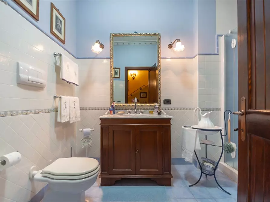 Immagine 15 di Villa in vendita  a Bucchianico