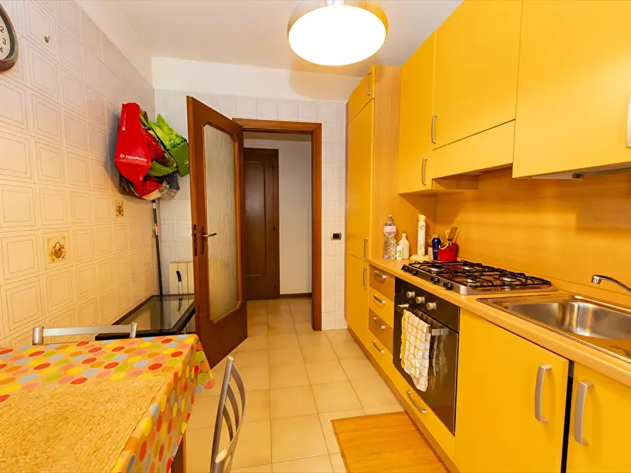 Immagine 8 di Appartamento in vendita  in Via Sallustio a Chieti