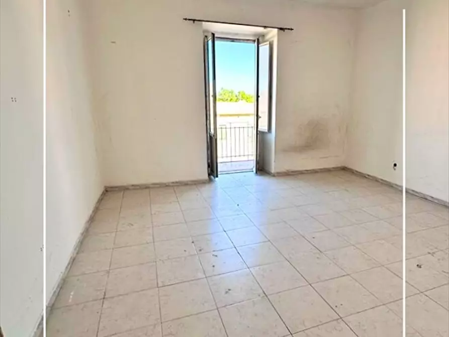 Immagine 8 di Appartamento in vendita  in via cesare battisti 376 a Taranto