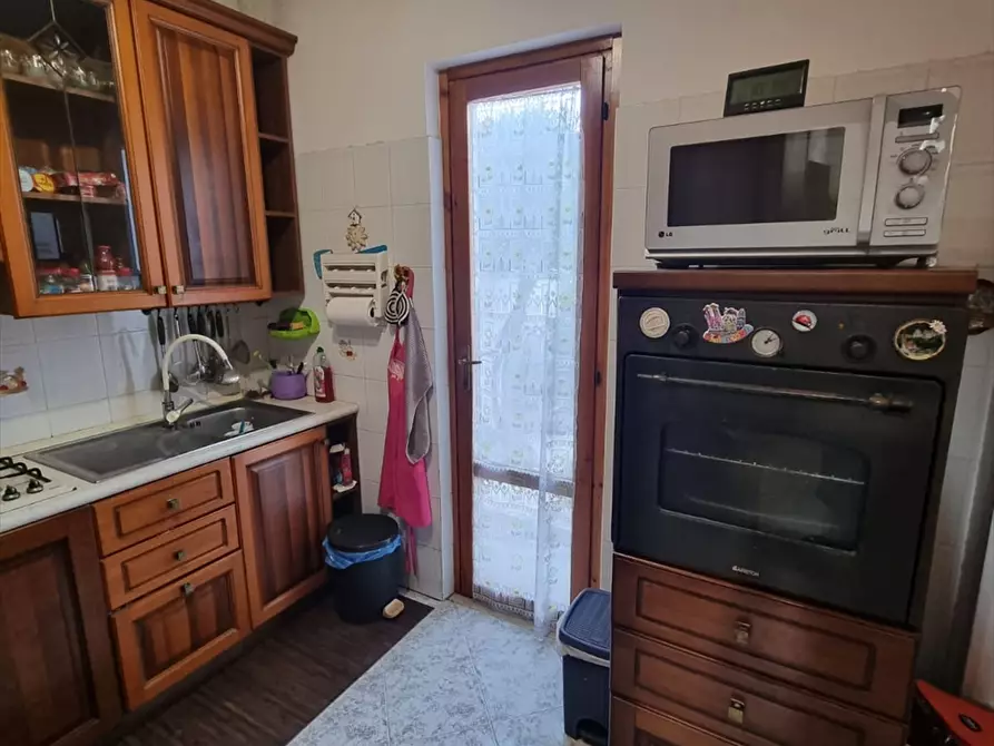 Immagine 17 di Villa in vendita  in Via degli olmi a Anzio