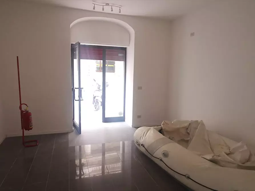 Immagine 4 di Locale commerciale in affitto  in Via Spaventa a Chieti