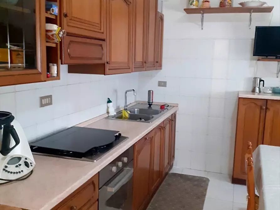 Immagine 10 di Villetta a schiera in vendita  in via Castello a Torre De' Passeri