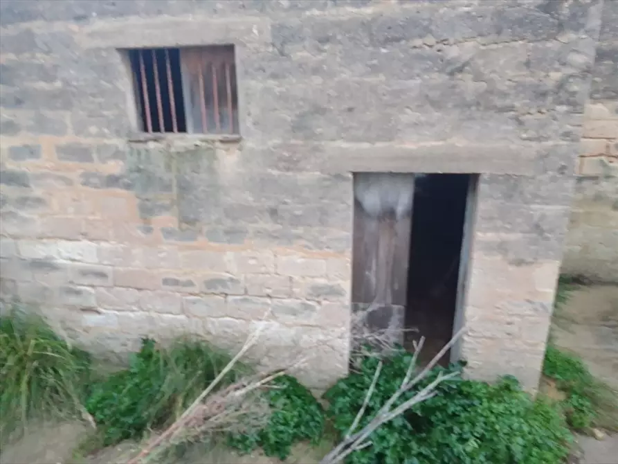 Immagine 13 di Casa indipendente in vendita  a Valderice