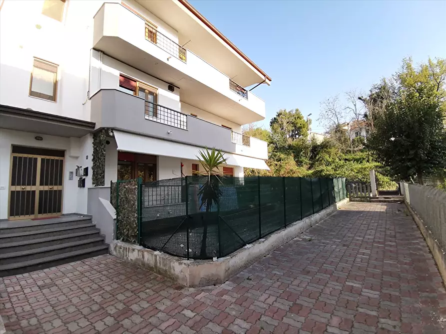 Immagine 16 di Appartamento in vendita  in Via degli Ernici a Chieti