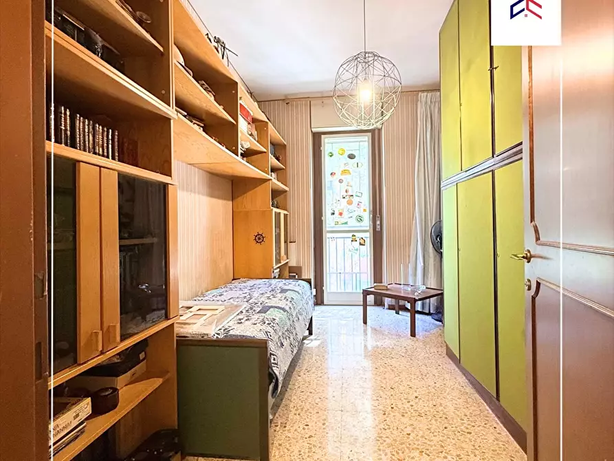 Immagine 17 di Appartamento in vendita  in piazza brodolini 214 a Taranto