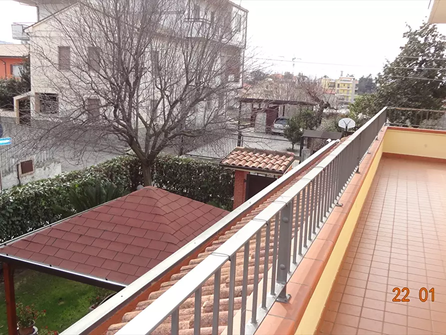 Immagine 20 di Villa in vendita  in Via Vittorio Veneto a Chieti