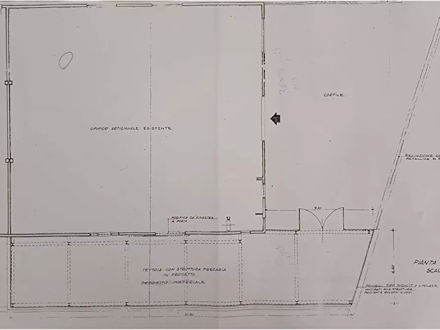 Immagine 29 di Capannone industriale in vendita  in Località Predda Niedda Strada 25 a Sassari
