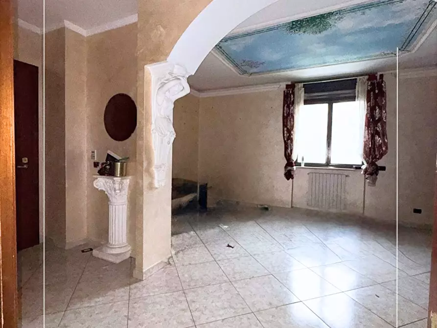 Immagine 7 di Appartamento in vendita  in piazza pertini 15 a Taranto