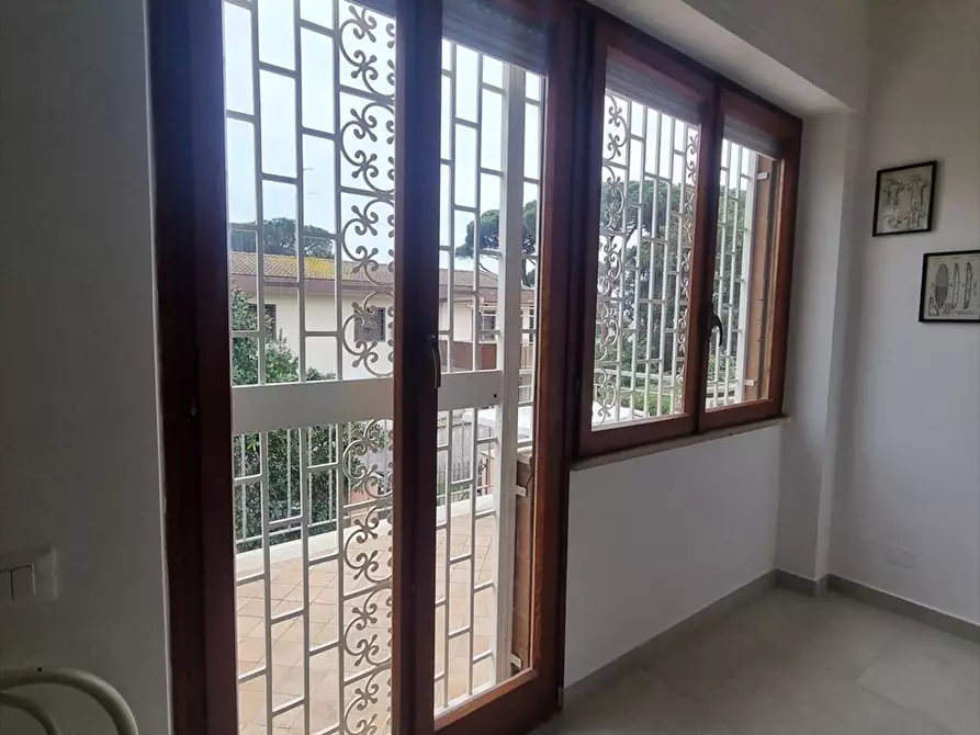 Immagine 17 di Casa indipendente in vendita  a Anzio