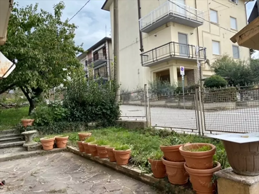 Immagine 23 di Appartamento in vendita  in Via Brunozzi a Sigillo