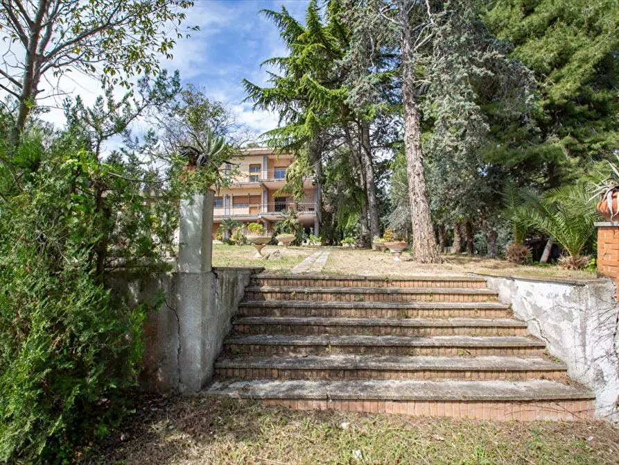 Immagine 13 di Villa in vendita  in VIA  ENZO FERRARI 47 a Tortoreto