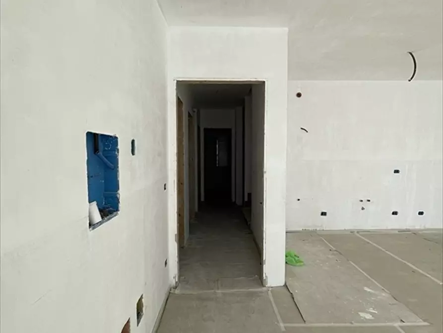 Immagine 7 di Villa in vendita  in Via del Miglioramento  a Anzio