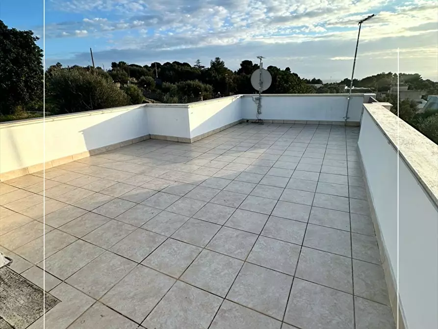 Immagine 23 di Villa in vendita  in VIA SATURO 407 a Leporano