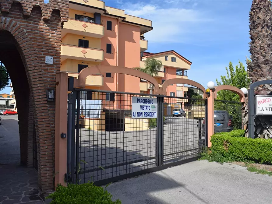 Immagine 1 di Villetta a schiera in vendita  in Via Volturno a Acerra