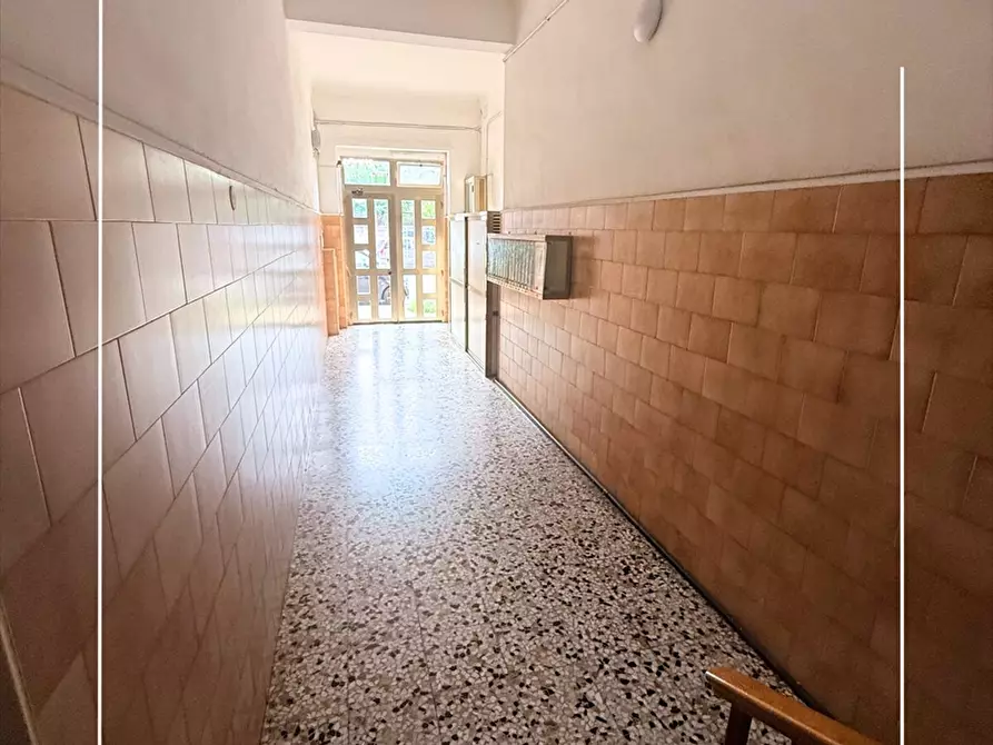 Immagine 5 di Appartamento in vendita  in via dante 243 a Taranto