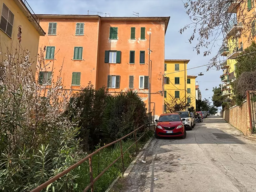 Immagine 1 di Appartamento in vendita  in via cavorso 6 a Chieti