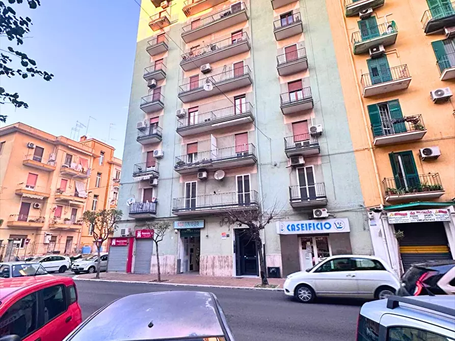 Immagine 1 di Appartamento in vendita  in via dante 173 a Taranto