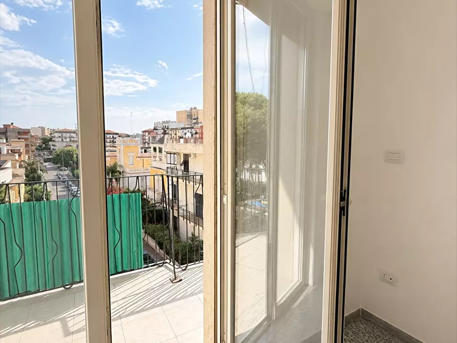 Immagine 14 di Appartamento in affitto  in via plateja 61 a Taranto