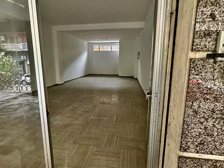 Immagine 5 di Negozio in vendita  in Via Torquato Scaraviglia n. 47 a Chieti