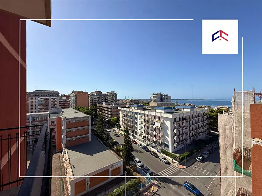 Immagine 4 di Appartamento in vendita  in via sabato 30 a Taranto