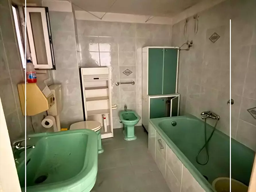 Immagine 24 di Appartamento in vendita  in via cesare battisti 25 a Taranto