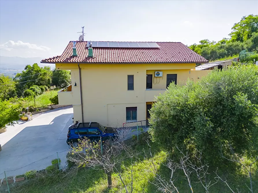 Immagine 8 di Villa in vendita  in Colle San Paolo a Chieti
